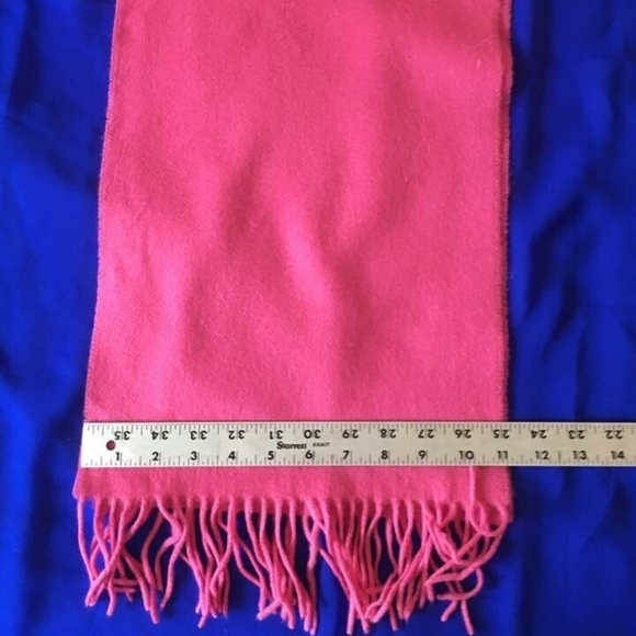 HOT PINK SCARF 100% SOFT Cashmere Scarf - 2 PLY - Picture 4 of 4